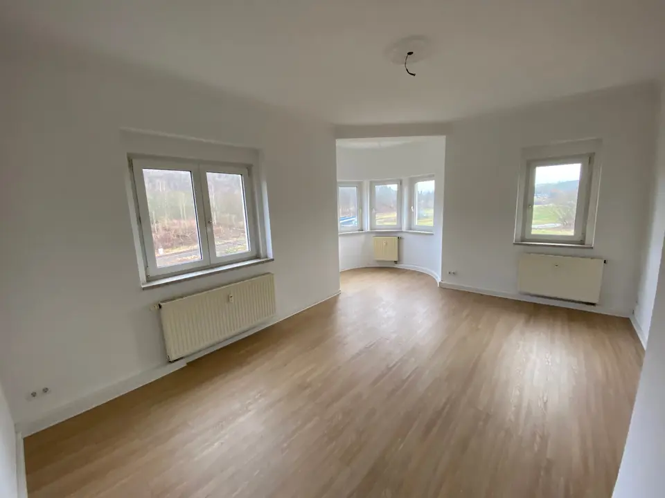 2 Zimmer Wohnung mit 31 m² in Plauen – Bild 2