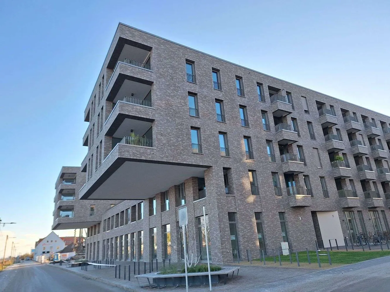 3 Zimmer Wohnung mit 75 m² in Greifswald – Bild 1
