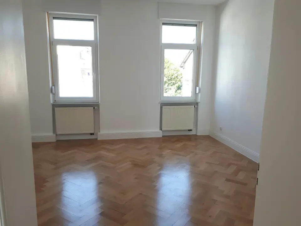 3 Zimmer Wohnung mit 90 m² in Aschaffenburg – Bild 1