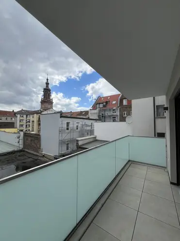2 Zimmer Wohnung mit 67 m² in Mannheim – Bild 2
