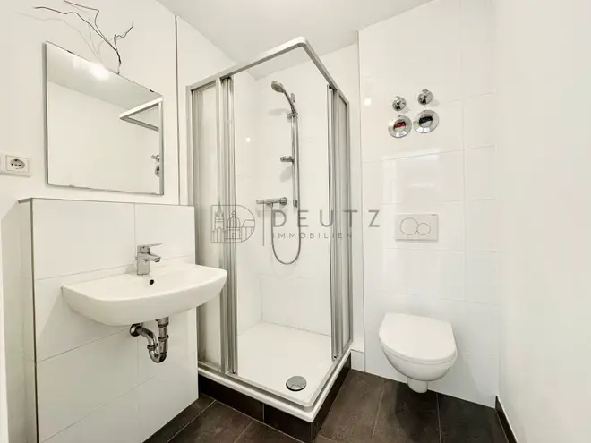 7 Zimmer Wohnung mit 154 m² in Aachen – Bild 11