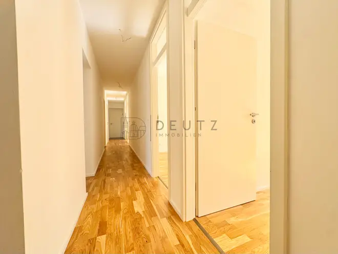 7 Zimmer Wohnung mit 154 m² in Aachen – Bild 4