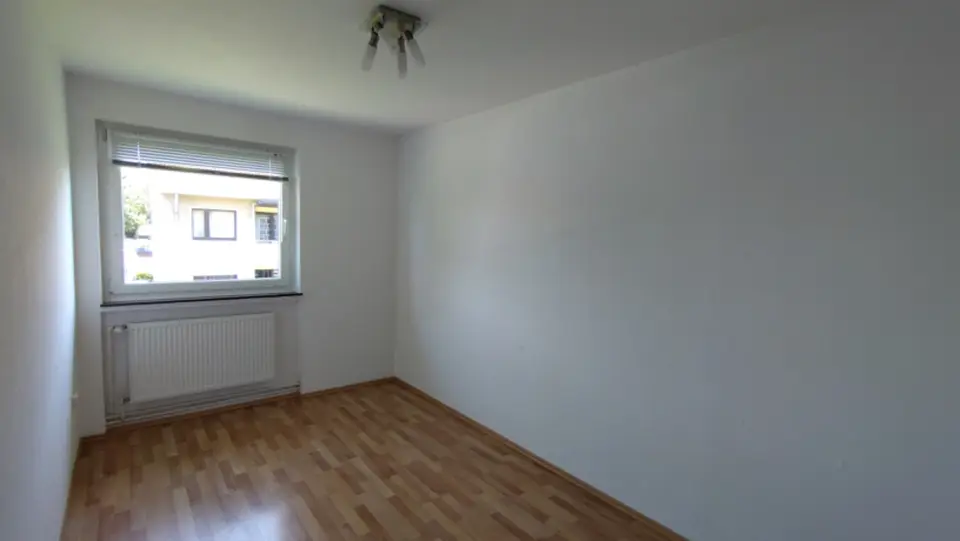 3 Zimmer Wohnung mit 62 m² in Detmold – Bild 2