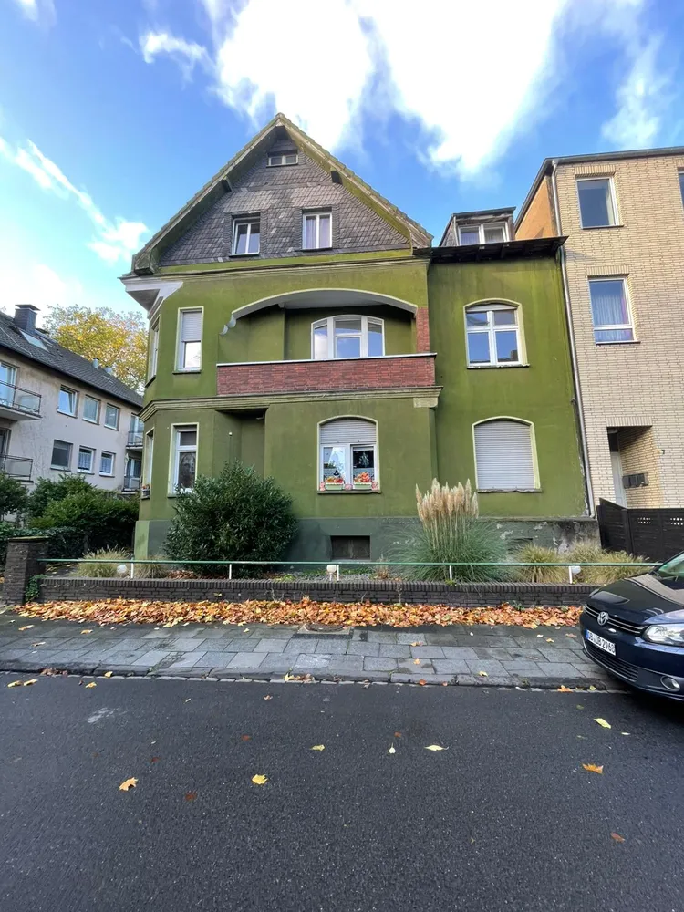 4 Zimmer Wohnung mit 120 m² in Duisburg – Bild 2