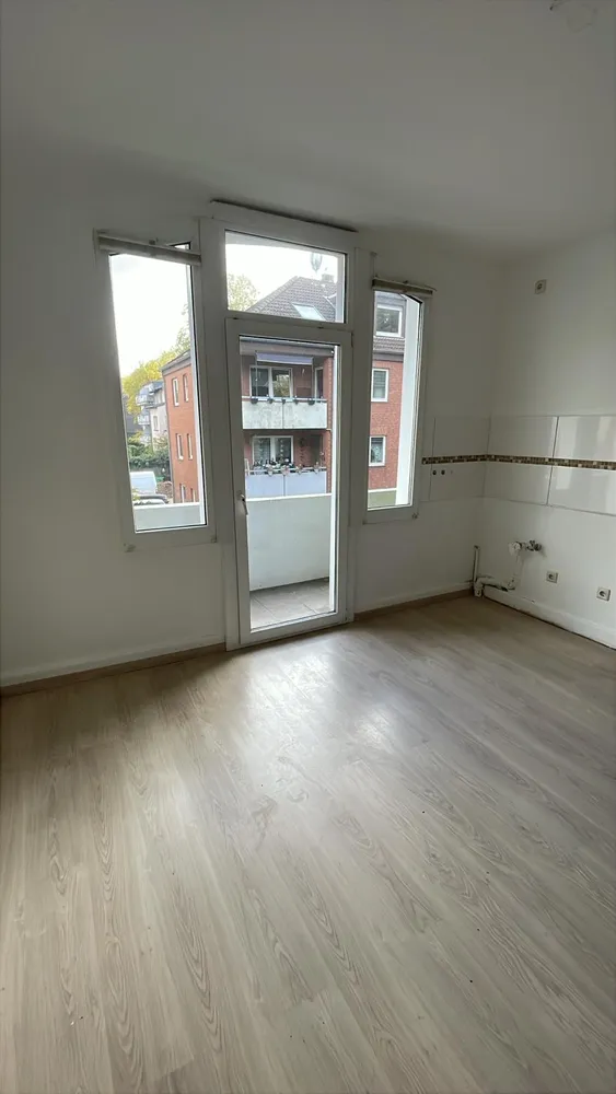 4 Zimmer Wohnung mit 120 m² in Duisburg – Bild 11
