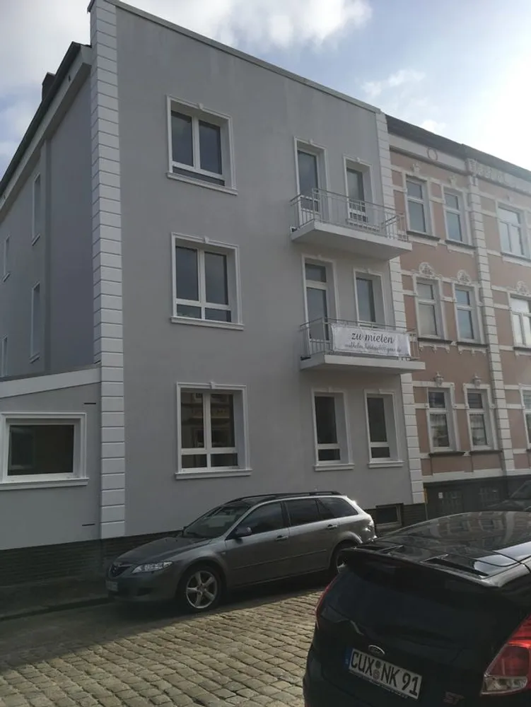 4 Zimmer Wohnung mit 90 m² in Cuxhaven – Bild 1