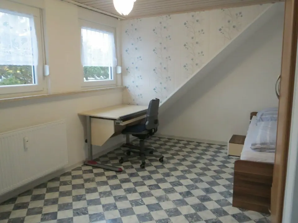 WG-Zimmer mit 15 m² in Rüsselsheim am Main – Bild 2