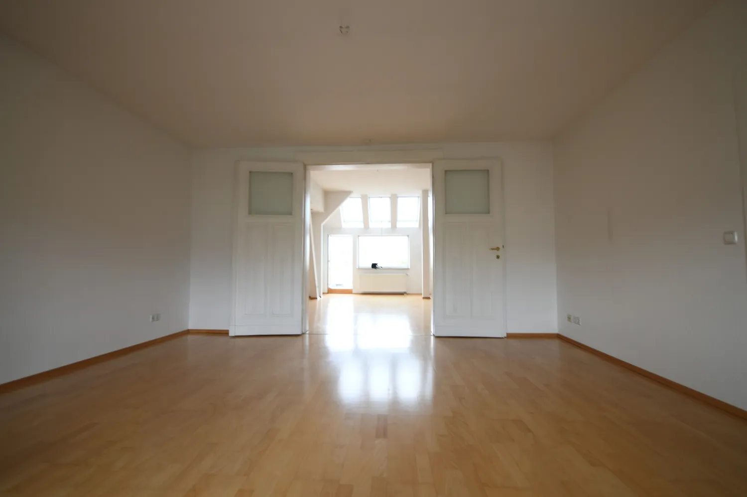 2 Zimmer Wohnung mit 90 m² in Dessau-Roßlau – Bild 1