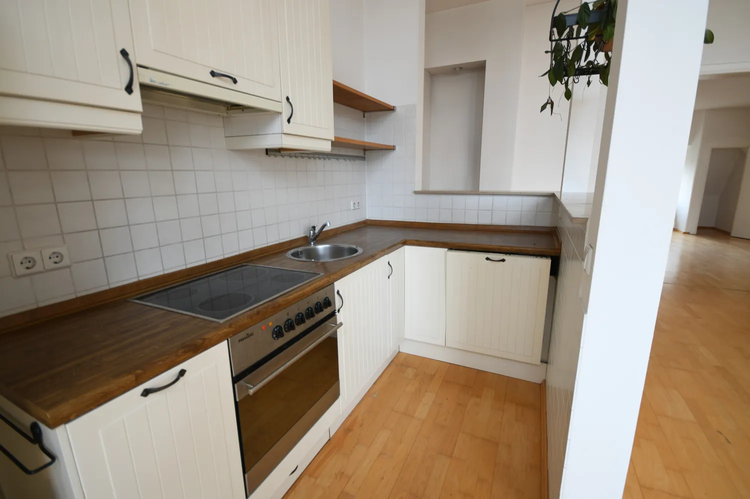 2 Zimmer Wohnung mit 90 m² in Dessau-Roßlau – Bild 3