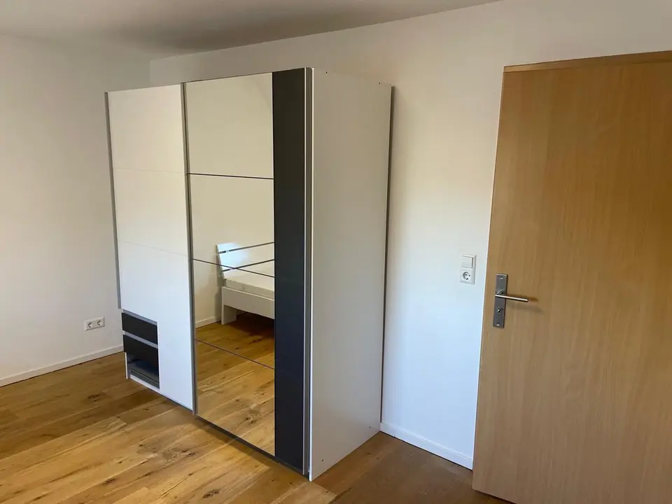 WG-Zimmer mit 75 m² in Stuttgart – Bild 2