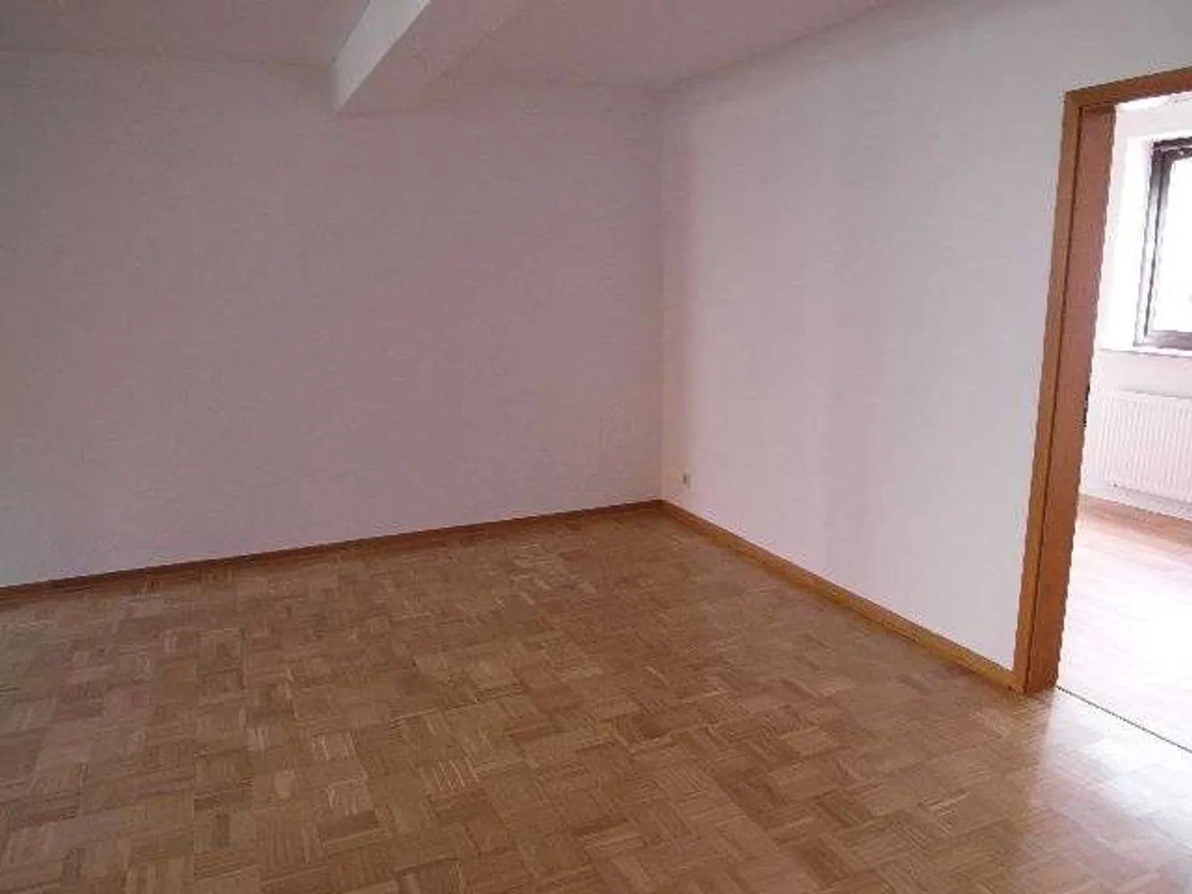 3 Zimmer Wohnung mit 80 m² in Hameln – Bild 1