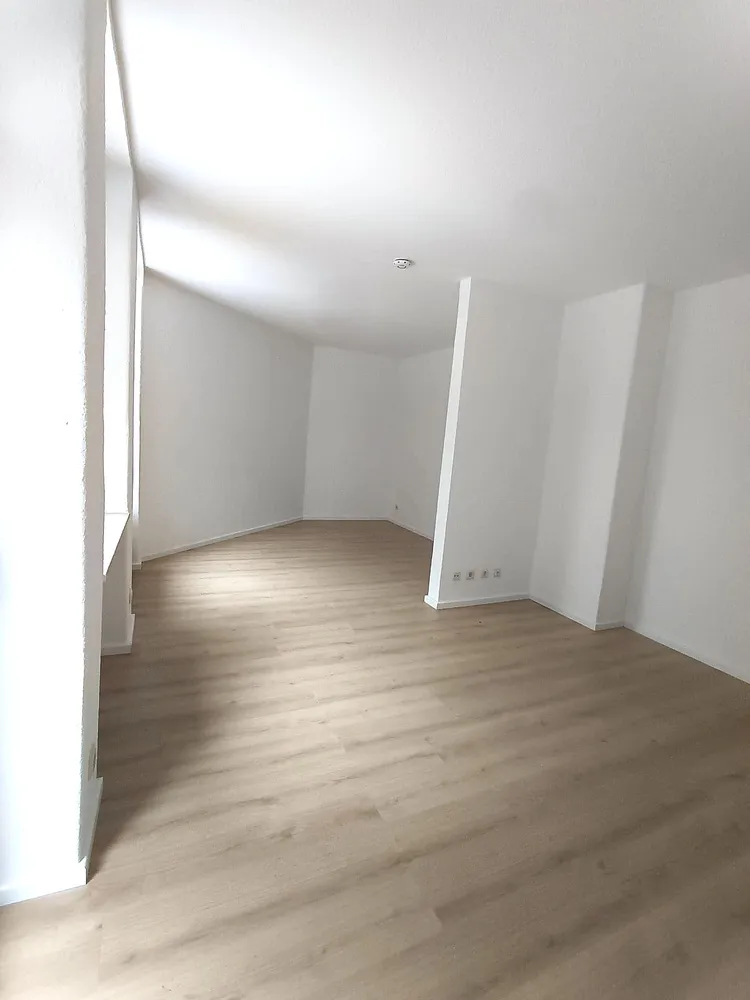 1 Zimmer Wohnung mit 32 m² in Magdeburg – Bild 2