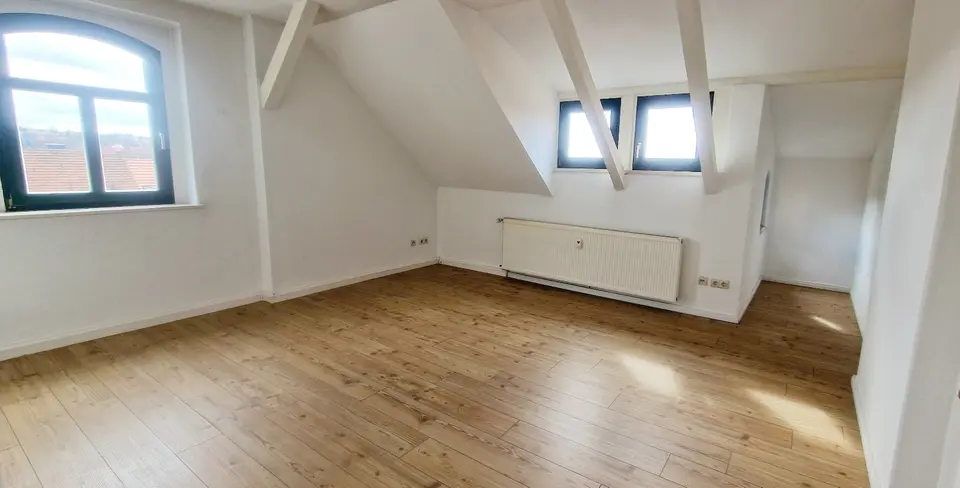 4 Zimmer Wohnung mit 92 m² in Sangerhausen – Bild 1