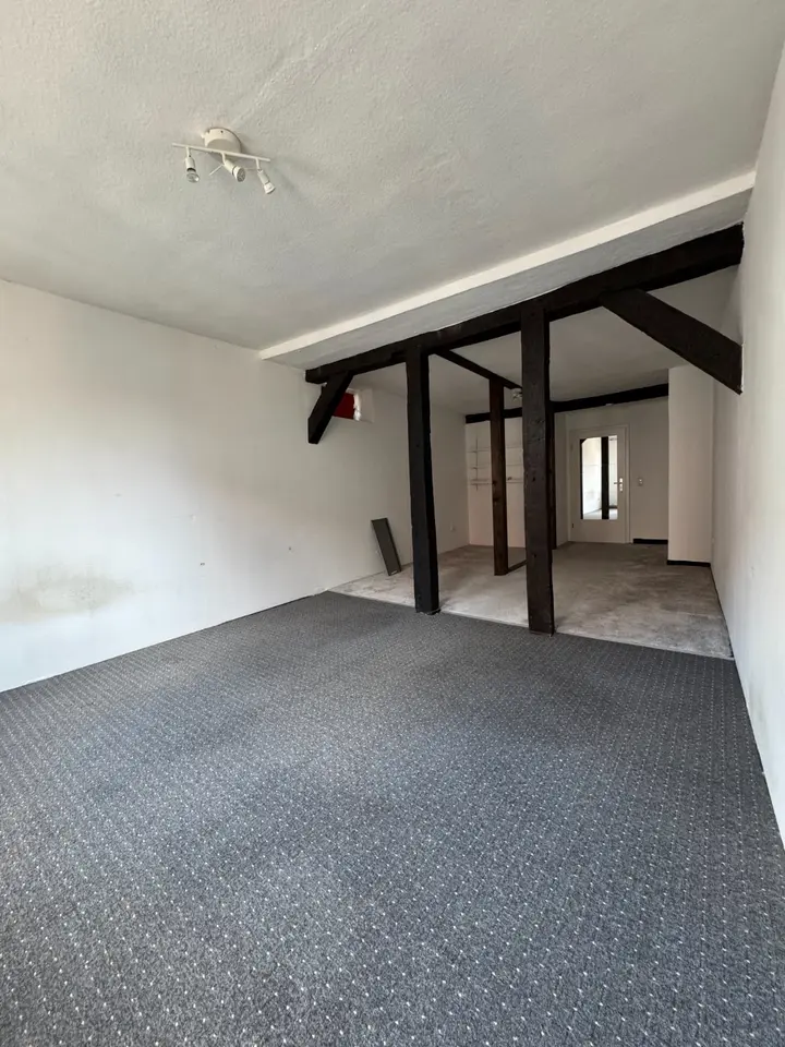 6 Zimmer Wohnung mit 280 m² in Kassel – Bild 7