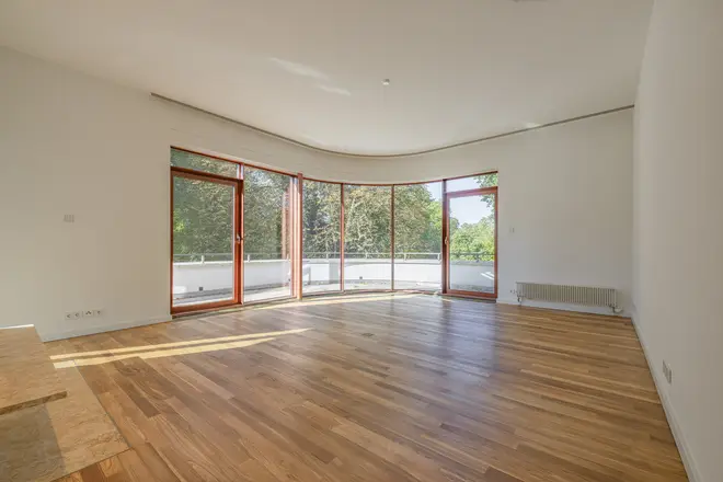 4 Zimmer Wohnung mit 234 m² in Hamburg – Bild 3