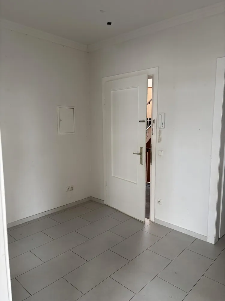 2 Zimmer Wohnung mit 71 m² in Mönchengladbach – Bild 2