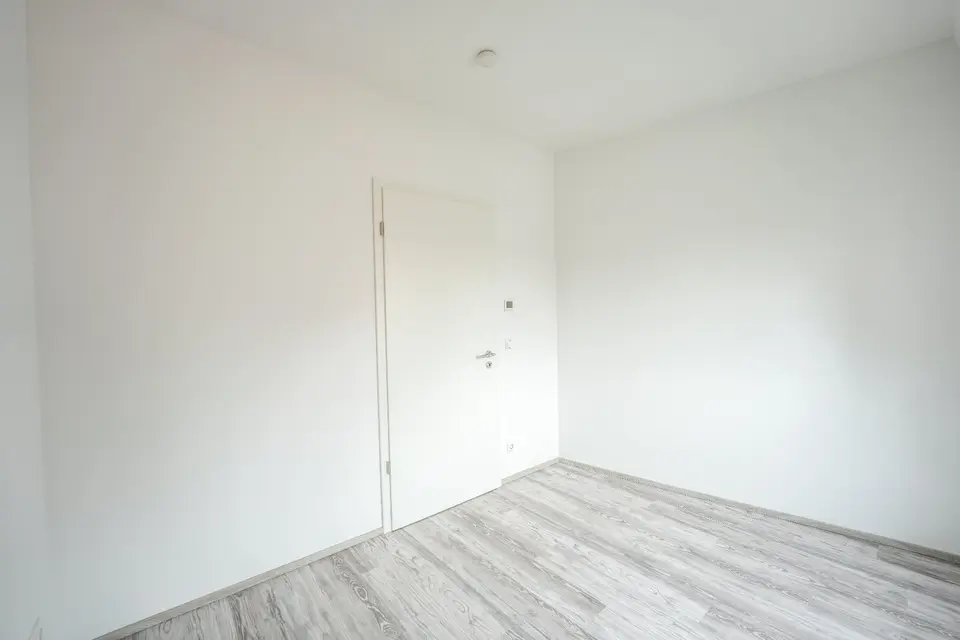 5 Zimmer Wohnung mit 133 m² in Frankfurt (Oder) – Bild 2
