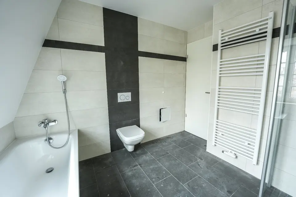 5 Zimmer Wohnung mit 133 m² in Frankfurt (Oder) – Bild 4