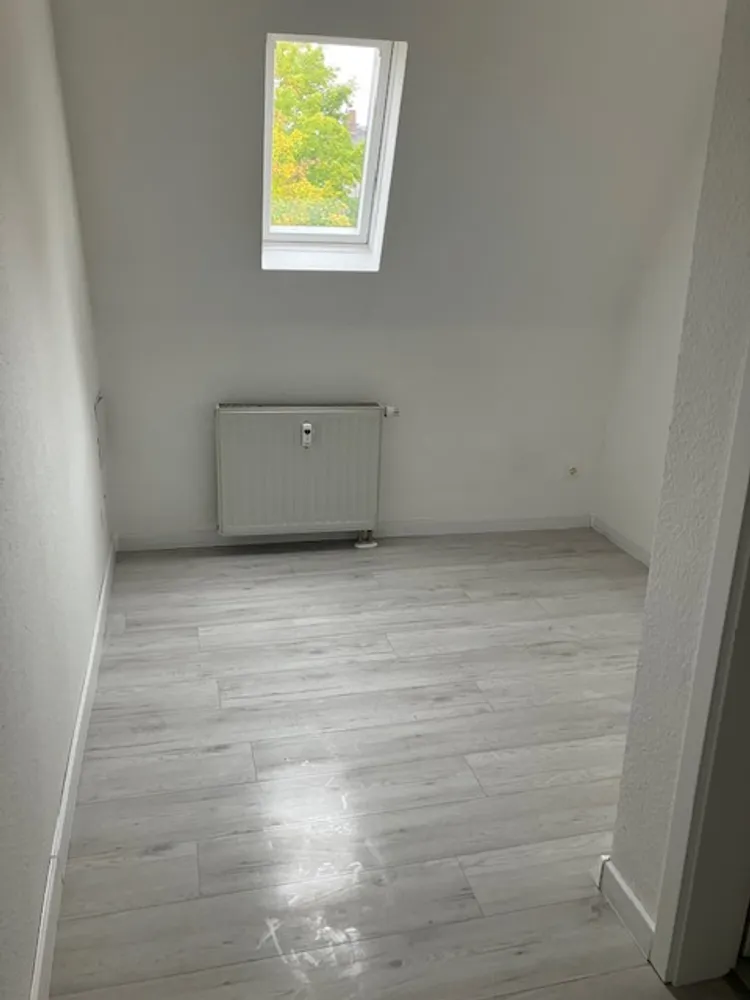 4 Zimmer Wohnung mit 95 m² in Plauen – Bild 12