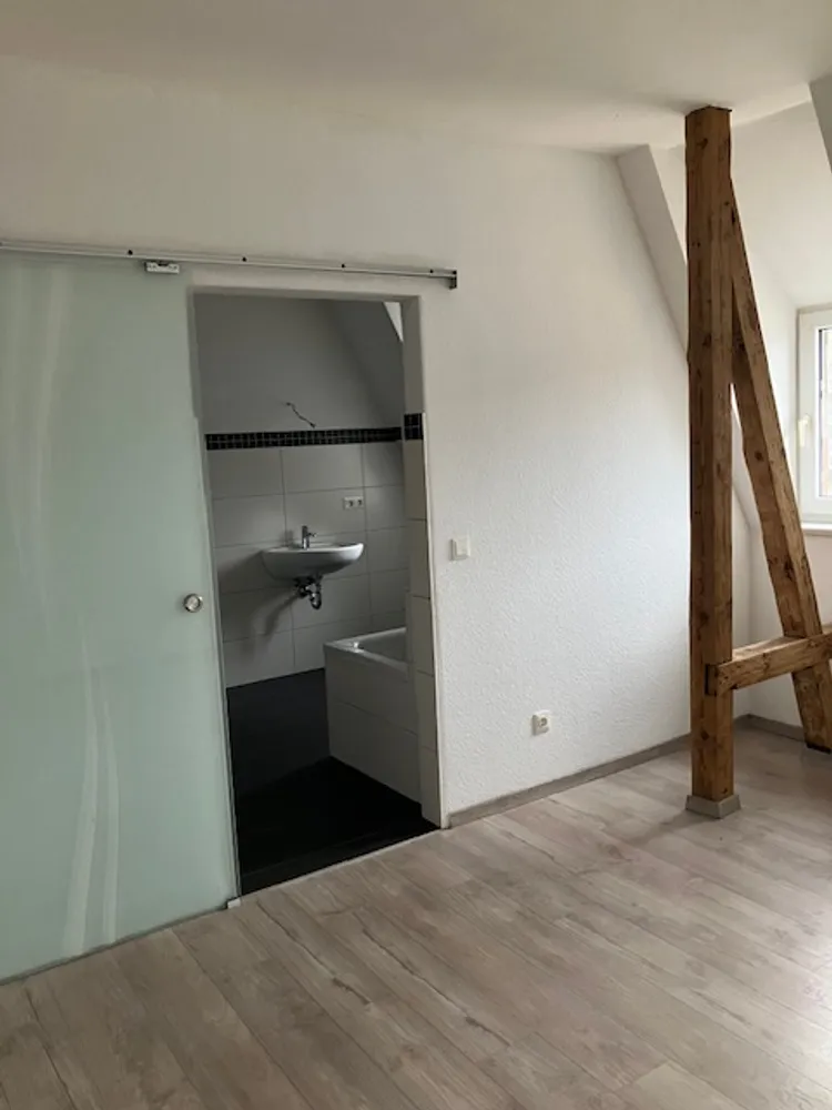 4 Zimmer Wohnung mit 95 m² in Plauen – Bild 4