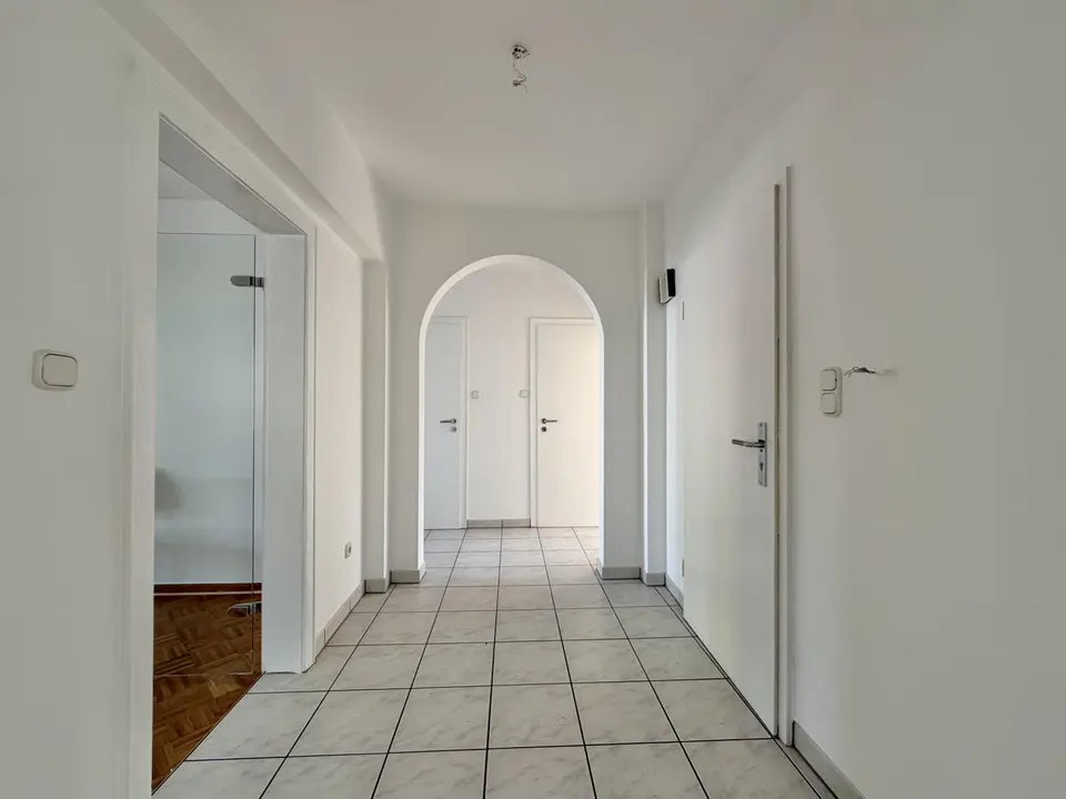 3 Zimmer Wohnung mit 95 m² in Offenbach – Bild 5
