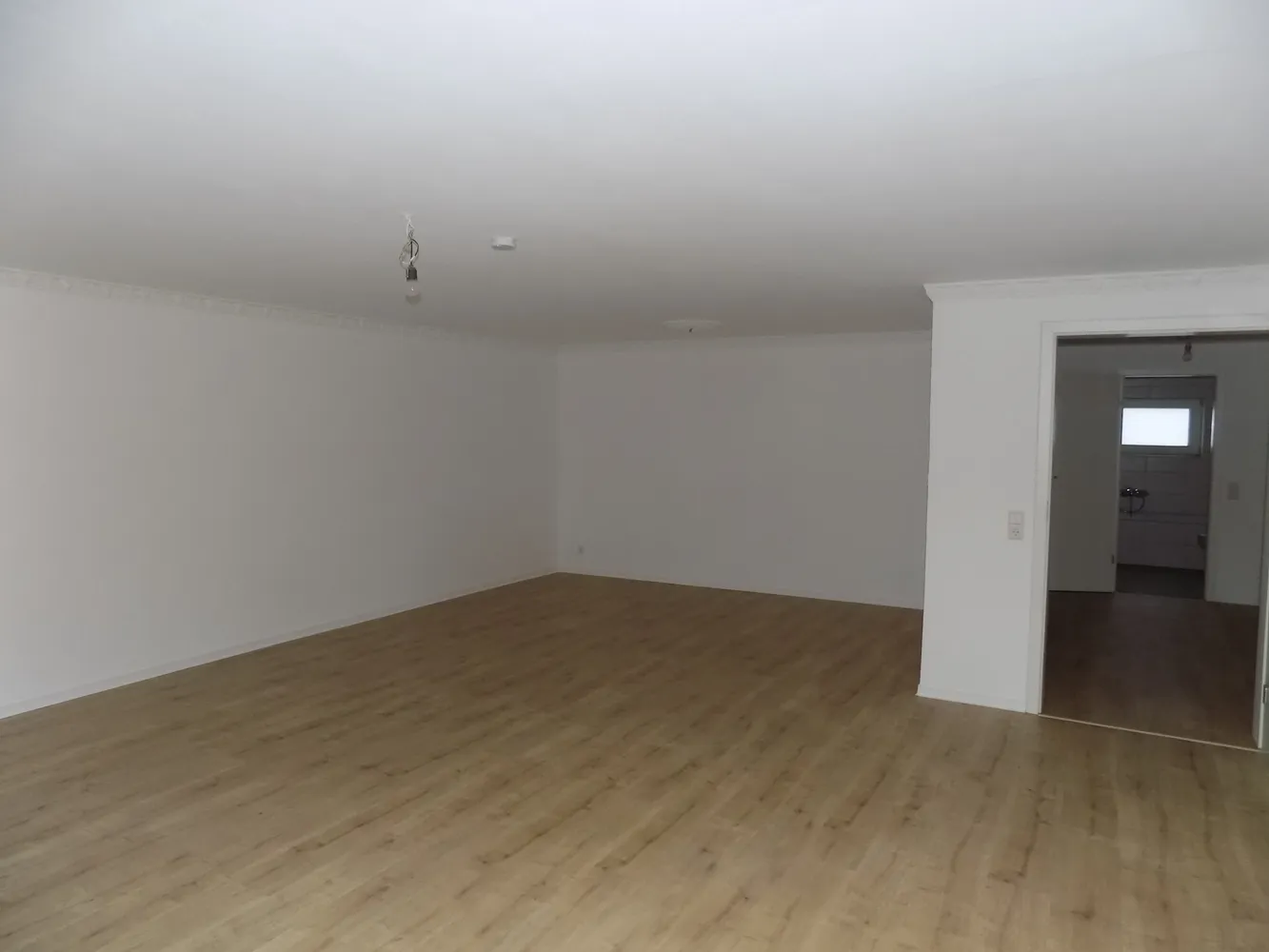 2 Zimmer Wohnung mit 82 m² in Garbsen – Bild 2