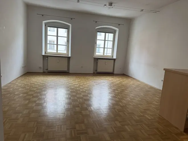 2 Zimmer Wohnung mit 58 m² in Regensburg – Bild 2