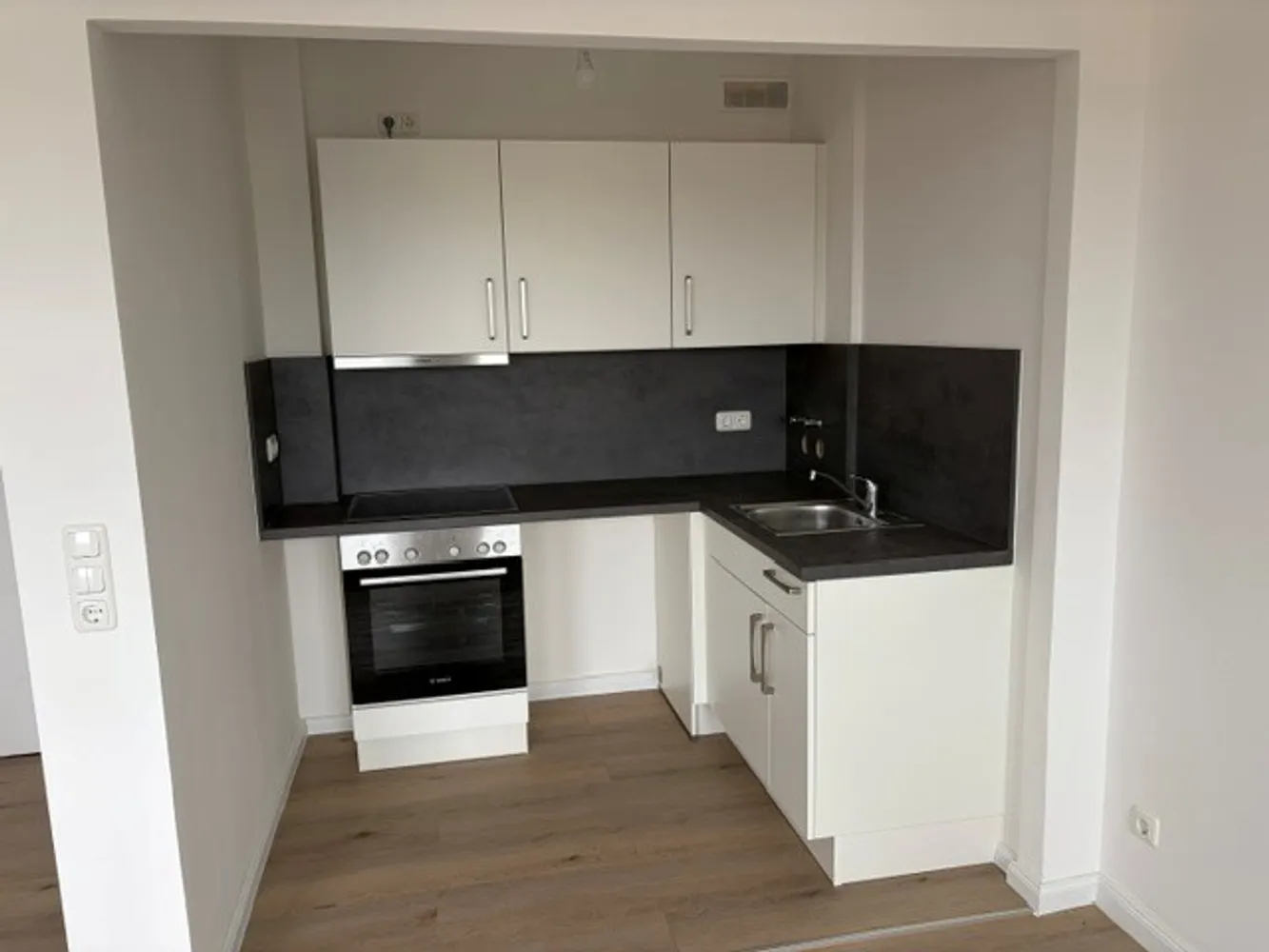2 Zimmer Wohnung mit 46 m² in Lübeck – Bild 2