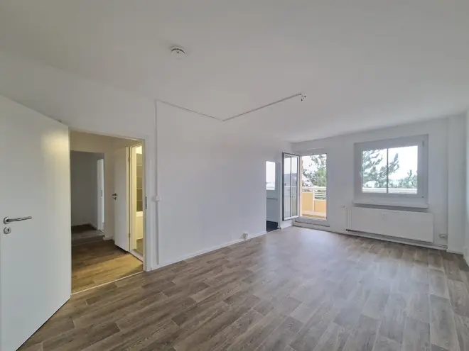 4 Zimmer Wohnung mit 77 m² in Dresden – Bild 1