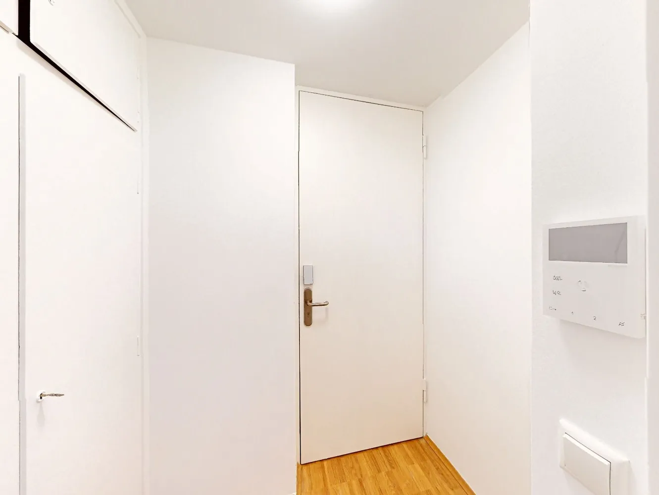 1 Zimmer Wohnung mit 27 m² in Erlangen – Bild 2