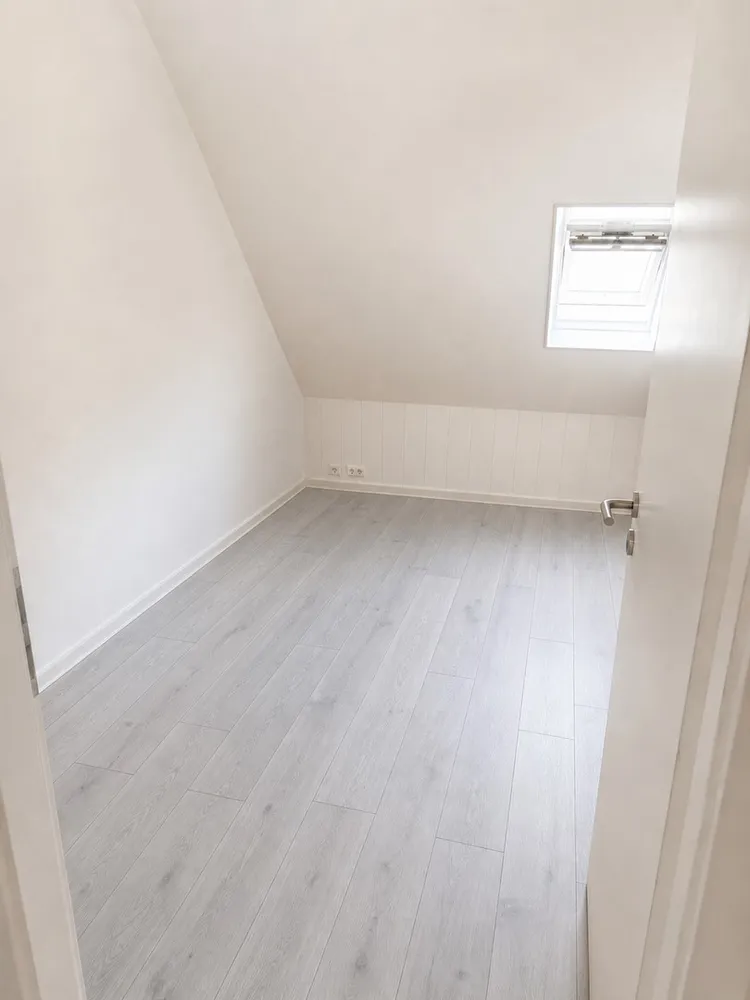 4 Zimmer Wohnung mit 98 m² in Neuwied – Bild 2