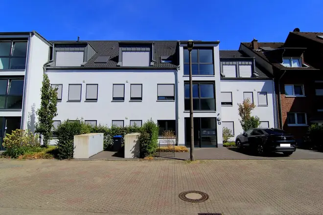 3 Zimmer Wohnung mit 79 m² in Köln – Bild 1