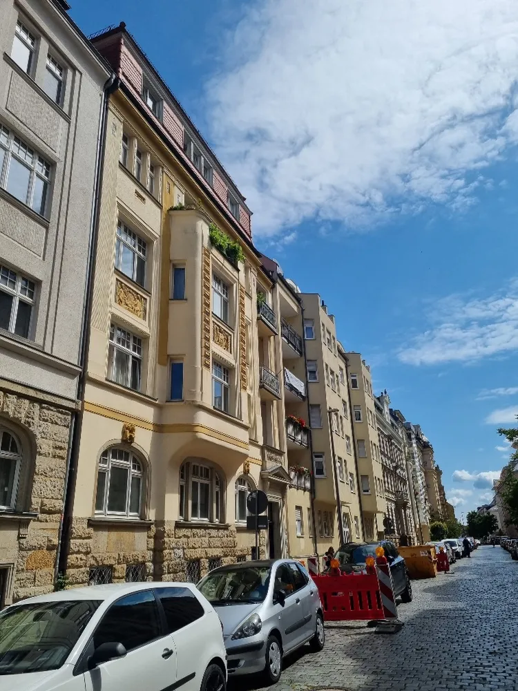 5 Zimmer Wohnung mit 174 m² in Leipzig – Bild 1