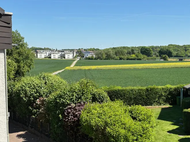 5 Zimmer Haus mit 138 m² in Frankfurt am Main – Bild 1