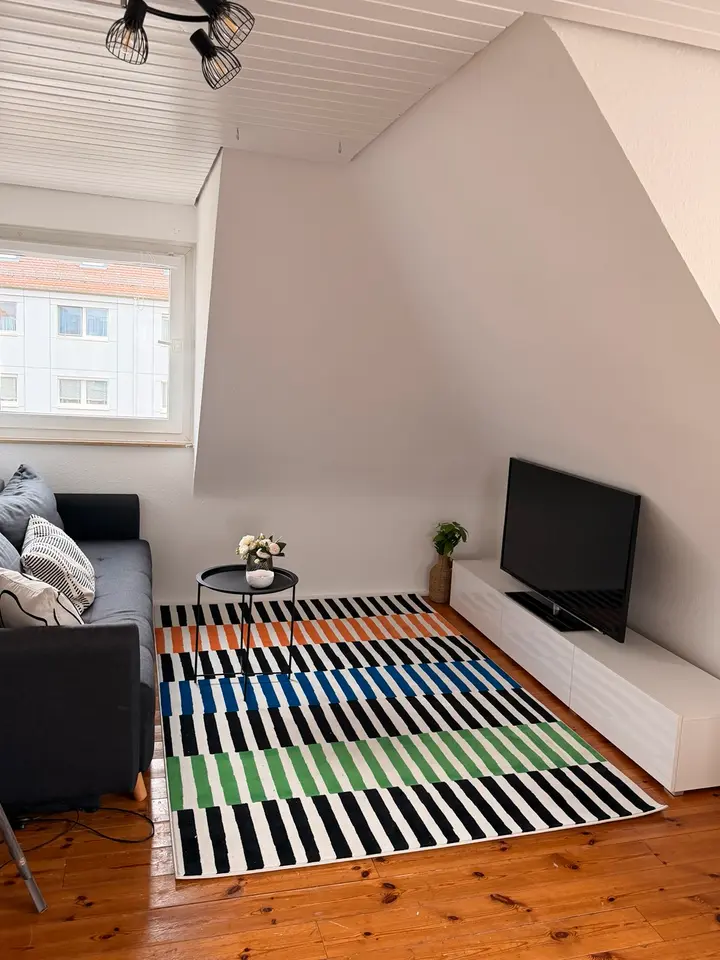 WG-Zimmer mit 55 m² in Ludwigsburg – Bild 1
