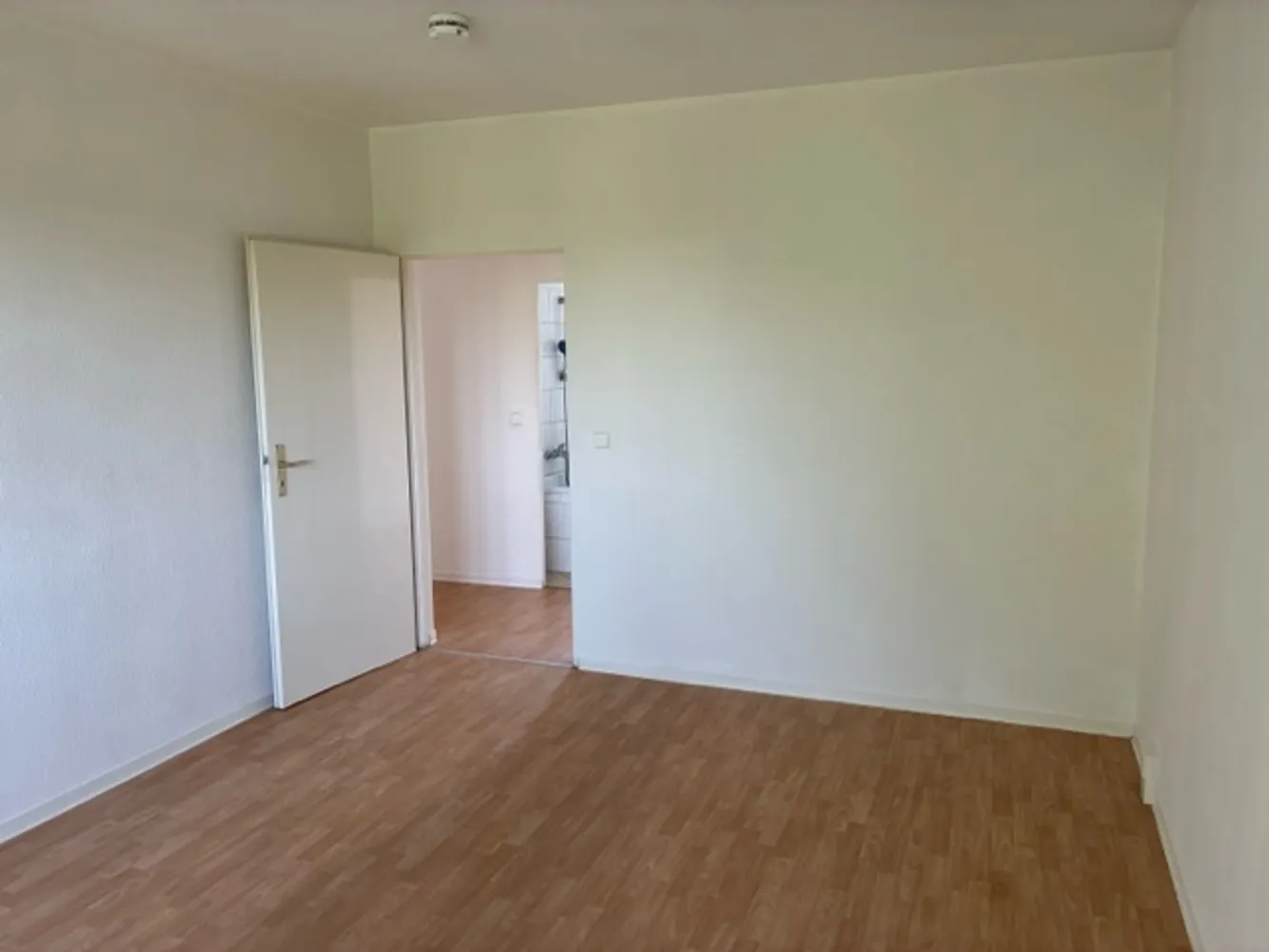 3 Zimmer Wohnung mit 61 m² in Halle (Saale) – Bild 6