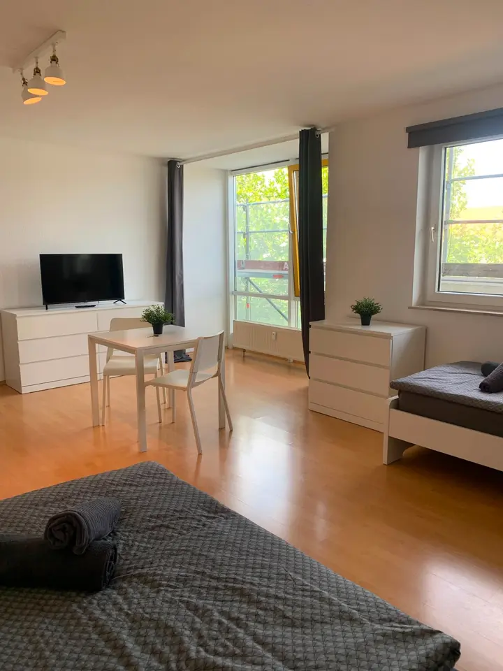 Studio mit 40 m² in Dietzenbach – Bild 1