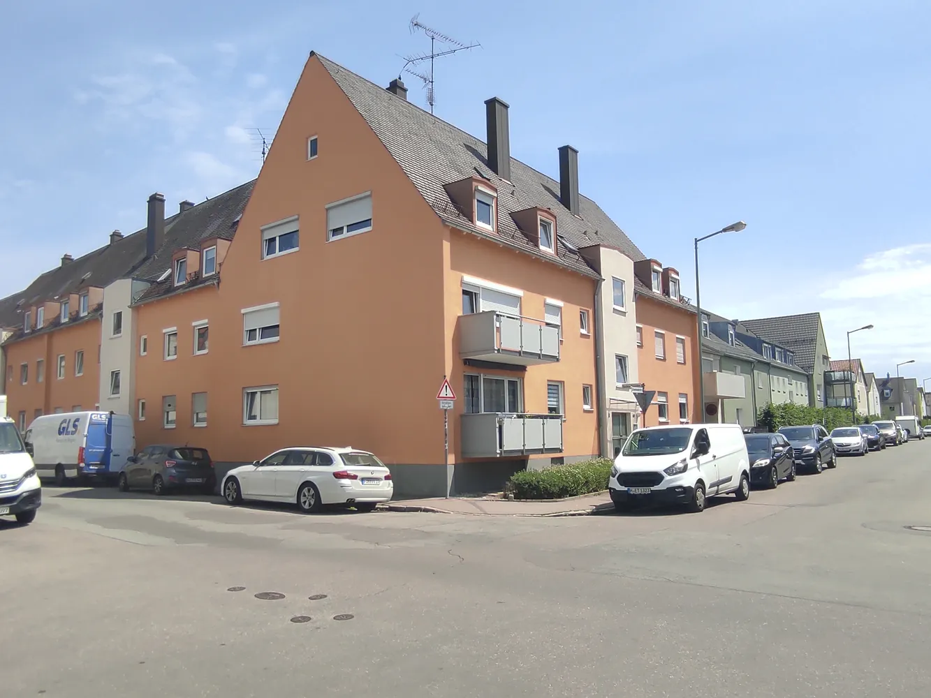 2 Zimmer Wohnung mit 60 m² in Augsburg – Bild 1