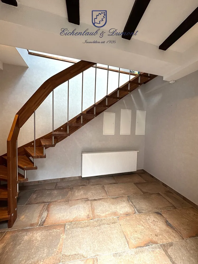 5 Zimmer Wohnung mit 142 m² in Saarbrücken – Bild 3
