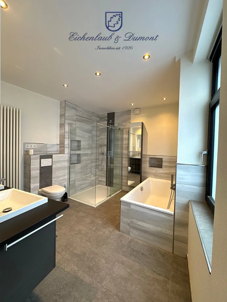 5 Zimmer Wohnung mit 142 m² in Saarbrücken – Bild 5