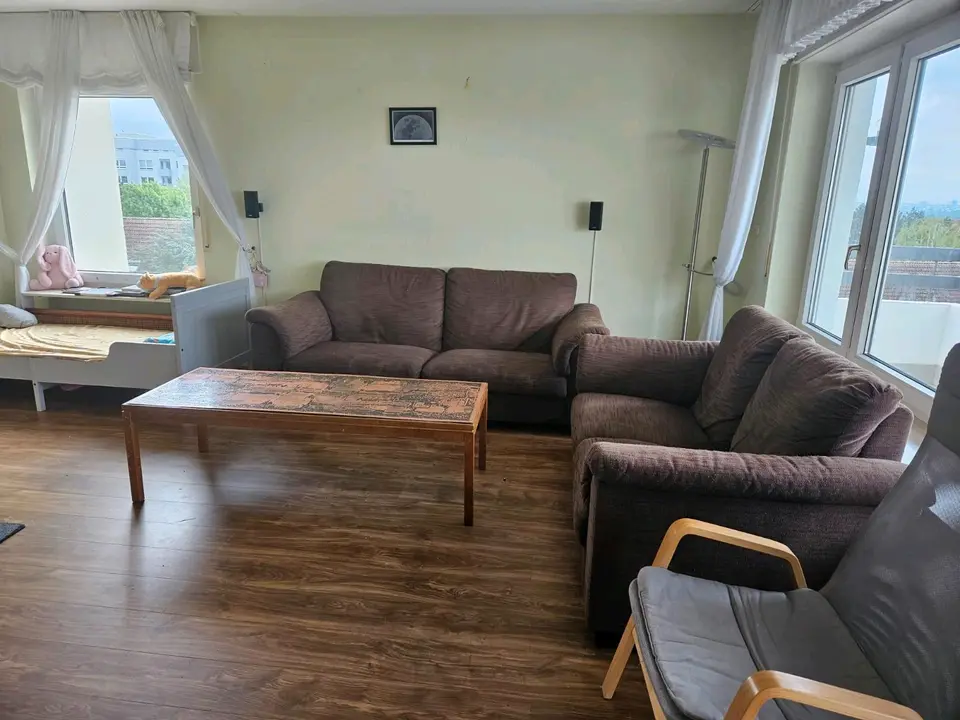 4 Zimmer Wohnung mit 106 m² in Oberursel – Bild 1