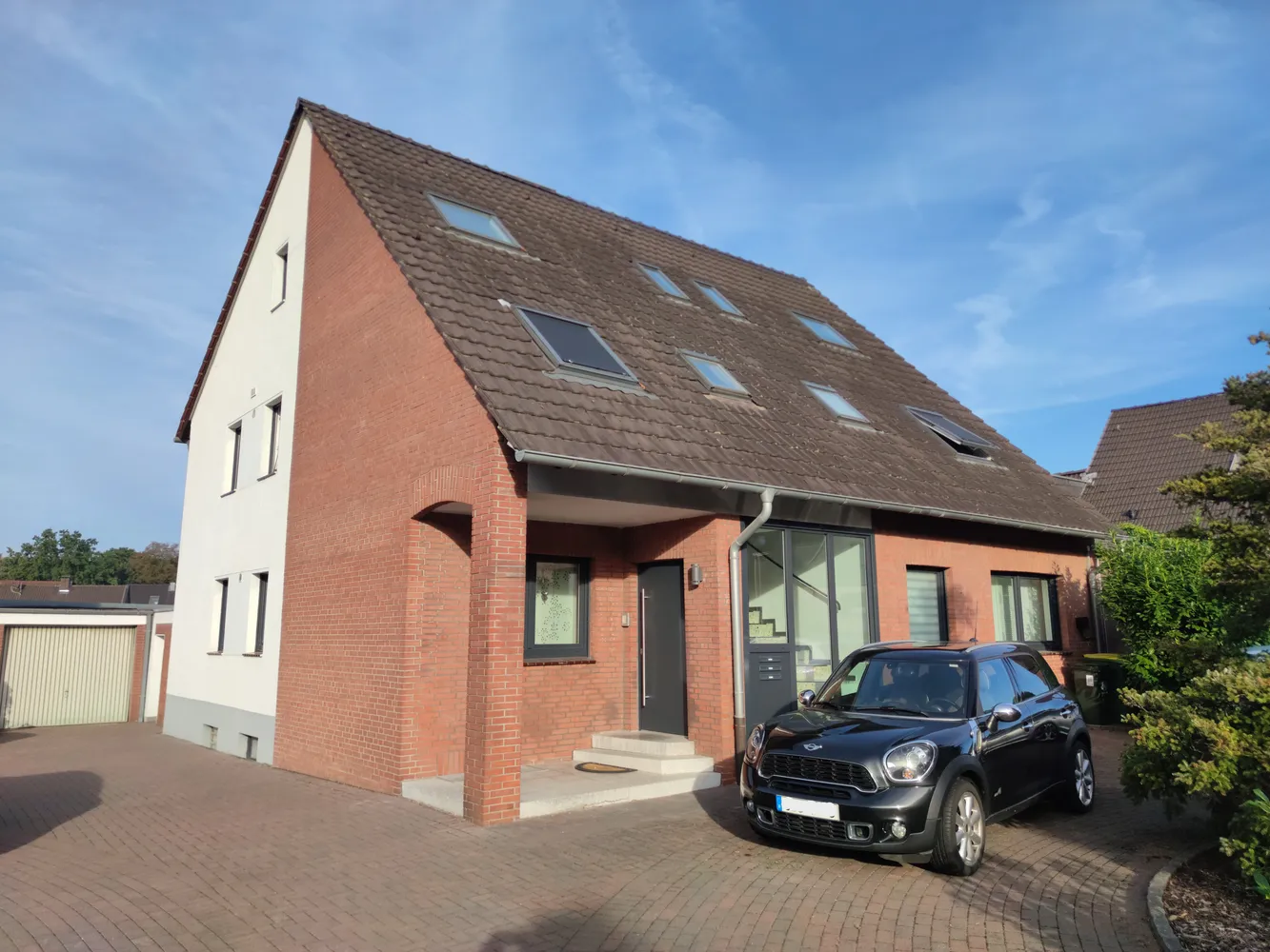 4 Zimmer Wohnung mit 99 m² in Oberhausen – Bild 1