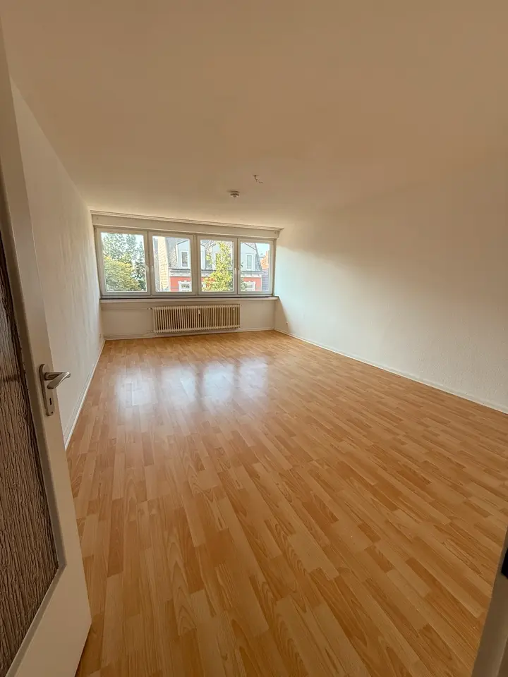 2 Zimmer Wohnung mit 66 m² in Bremerhaven – Bild 1
