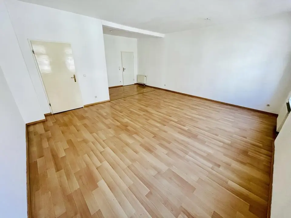 3 Zimmer Wohnung mit 87 m² in Gera – Bild 4