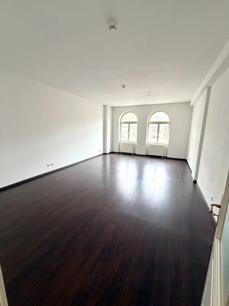 1 Zimmer Wohnung mit 49 m² in Halle (Saale) – Bild 1