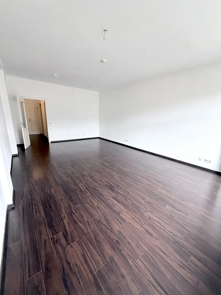 1 Zimmer Wohnung mit 49 m² in Halle (Saale) – Bild 2