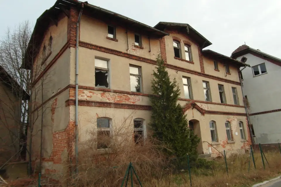 19 Zimmer Haus mit 800 m² in Cottbus – Bild 2