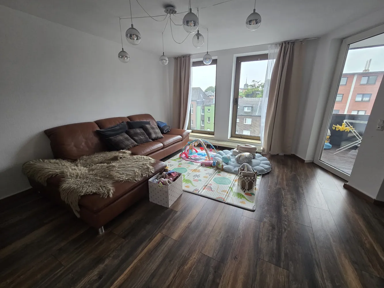 2 Zimmer Wohnung mit 76 m² in Mönchengladbach – Bild 1