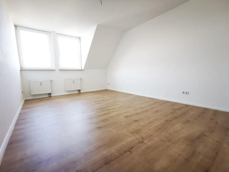 3 Zimmer Wohnung mit 84 m² in Chemnitz – Bild 3