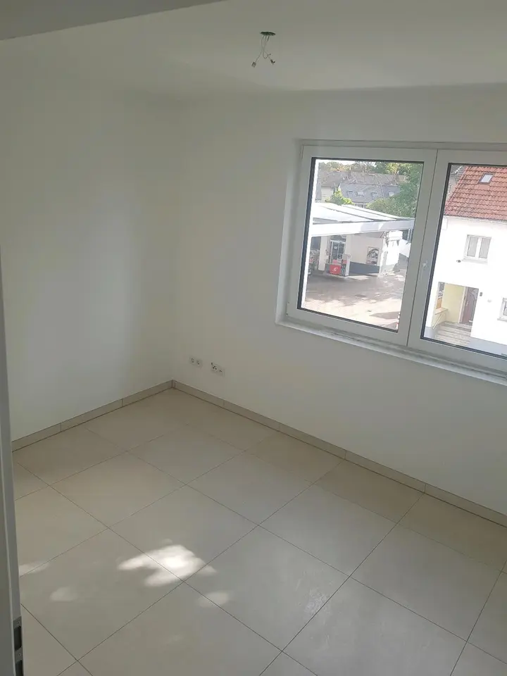 2 Zimmer Wohnung mit 55 m² in Brühl – Bild 4